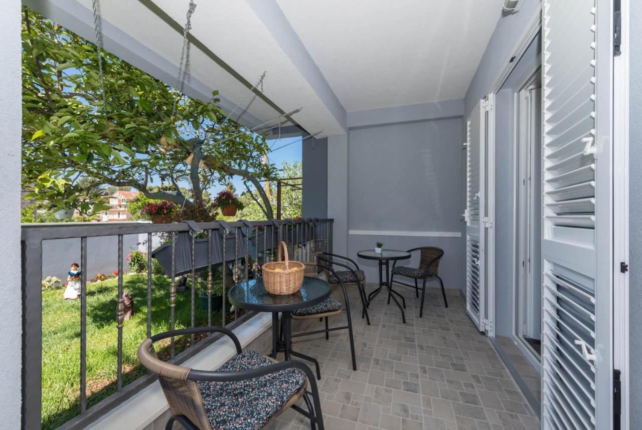 Ferienwohnung Makarska Dalija Exterior foto