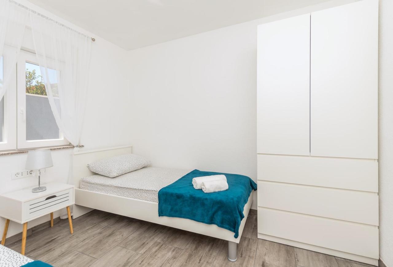 Ferienwohnung Makarska Dalija Exterior foto