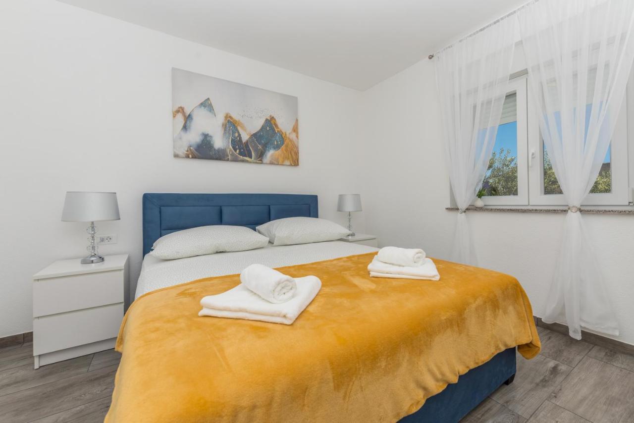 Ferienwohnung Makarska Dalija Exterior foto
