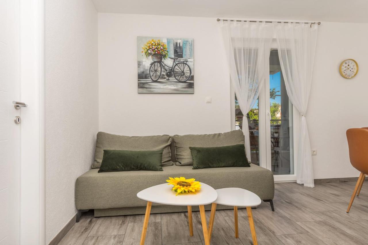 Ferienwohnung Makarska Dalija Exterior foto
