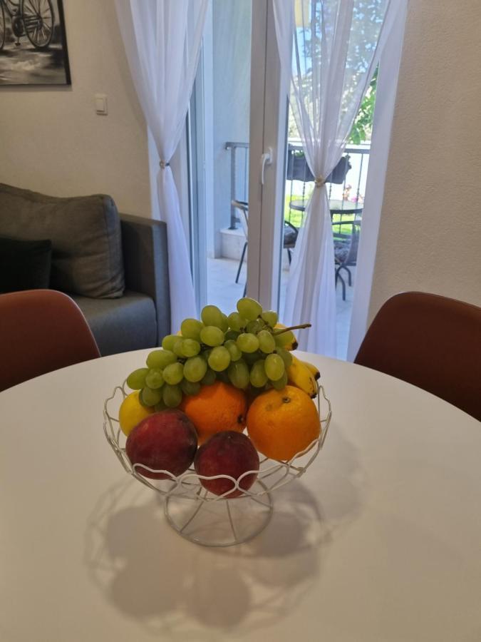 Ferienwohnung Makarska Dalija Exterior foto